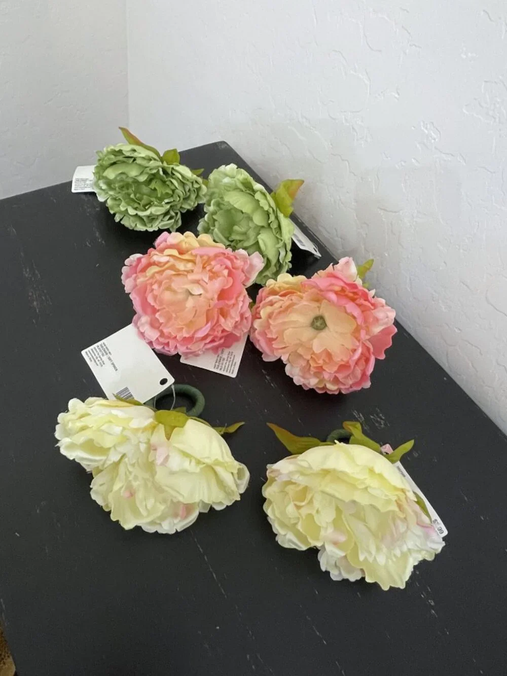 New Napkin Rings Fake Faux Flowers Set of 6